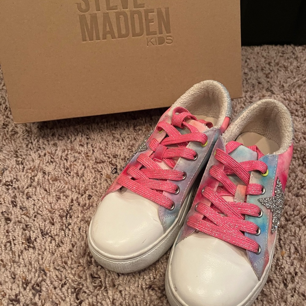 Steve Madden Pink and White Sneakers Casual Low-Top